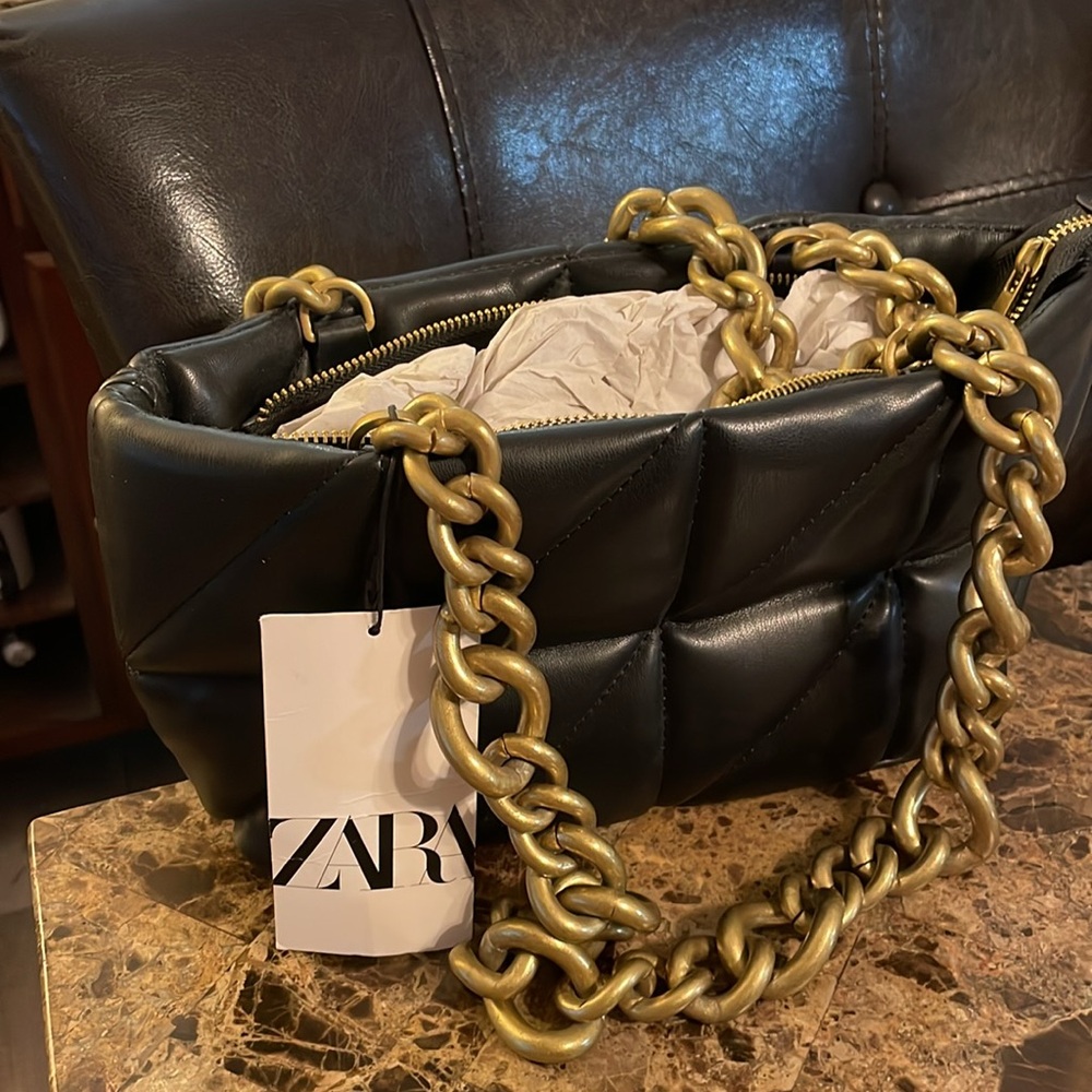 Zara Elegant Gold Chain Strap Black Quilted Bag - Picture 10 of 12